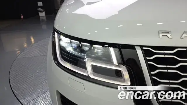 Land Rover Range Rover 2020 — Şəkil 24/39