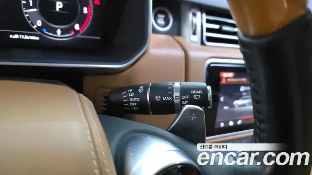 Land Rover Range Rover 2020 — Şəkil 18/39