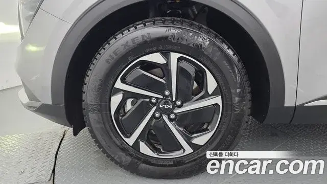 Kia Sportage 2022 — Photo 30/33