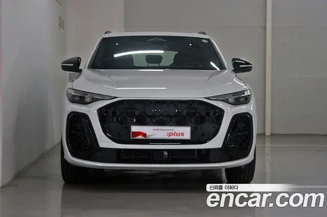 Audi Q5 2025 — ფოტო 13/20