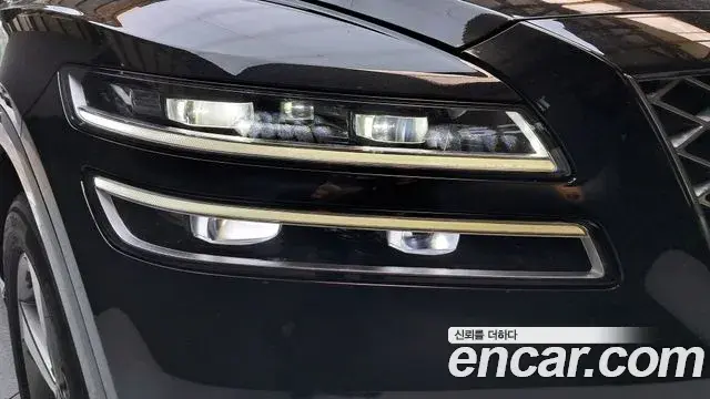 Genesis GV80 2022 — ფოტო 20/34