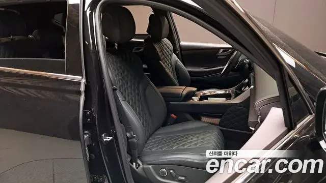 Genesis GV80 2022 — ფოტო 24/34
