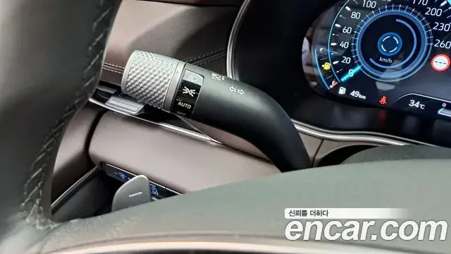 Genesis GV80 2022 — ფოტო 30/34