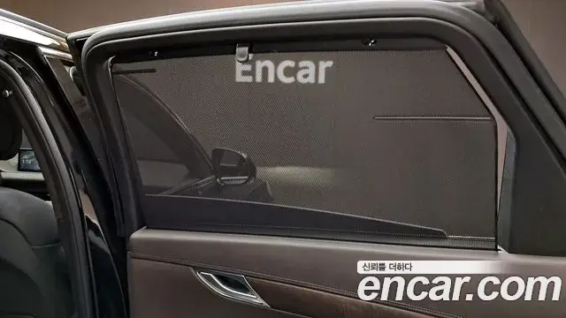 Genesis GV80 2022 — ფოტო 32/34