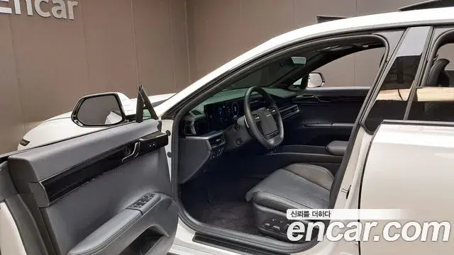 Hyundai Grandeur Hybrid 2023 — ფოტო 23/34