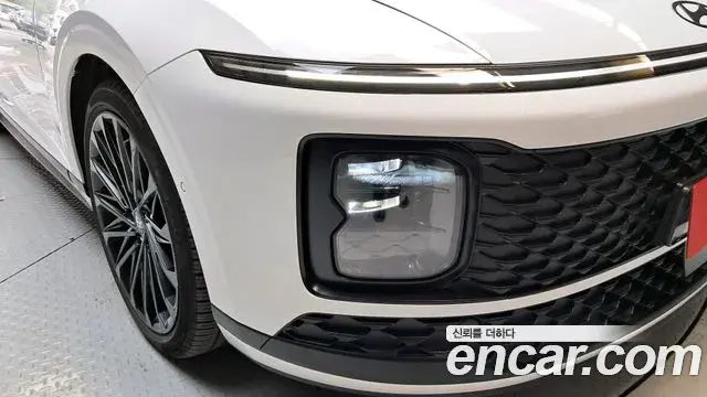 Hyundai Grandeur Hybrid 2023 — ფოტო 1/34