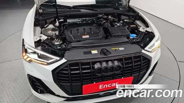 Audi Q3 2025 — ფოტო 26/32