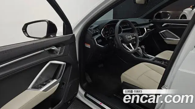 Audi Q3 2025 — ფოტო 17/32