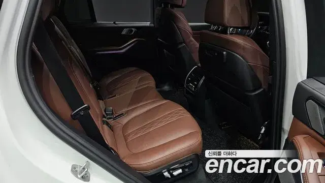 BMW X5 2023 — ფოტო 6/32