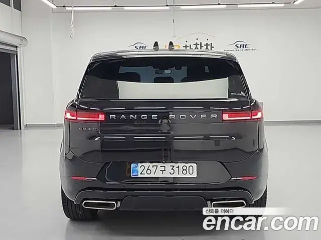 Land Rover Range Rover Sport 2025 — ფოტო 12/19