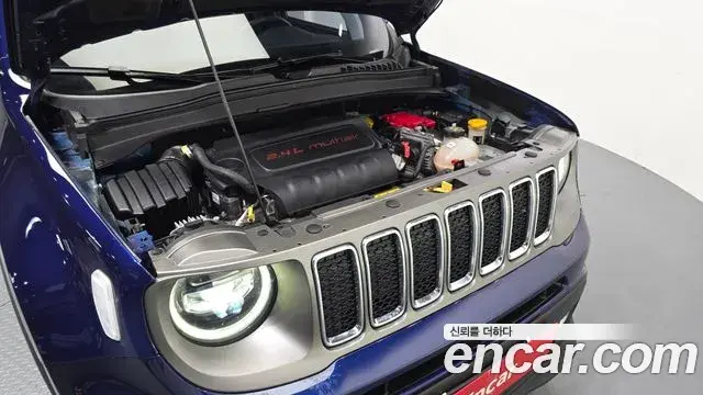 Jeep Renegade 2020 — Şəkil 27/32