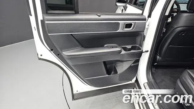Hyundai Santa Fe 2024 — ფოტო 2/38