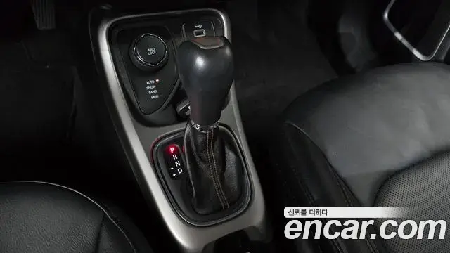 Jeep Compass 2018 — Photo 30/30