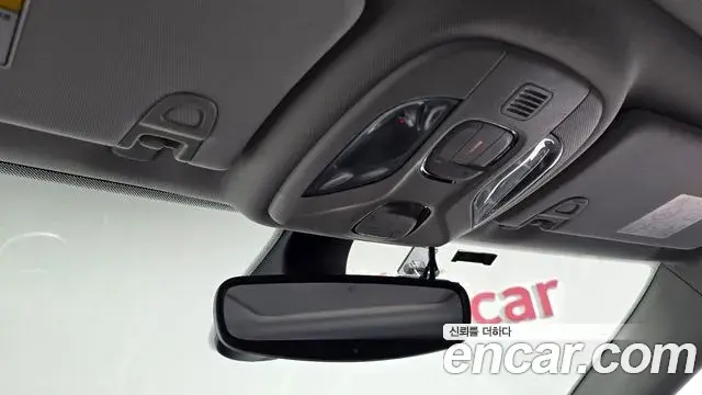 Jeep Compass 2018 — Photo 23/30