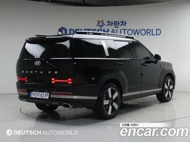 Hyundai Santa Fe 2025 — Photo 13/20