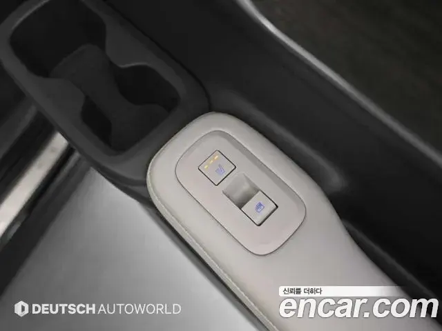 Hyundai Santa Fe 2025 — Photo 19/20
