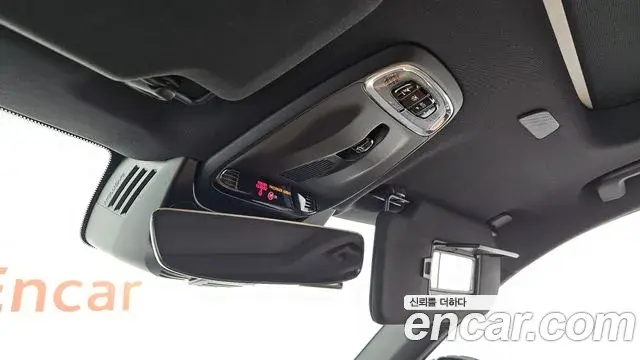 Volvo XC90 2022 — Photo 18/38