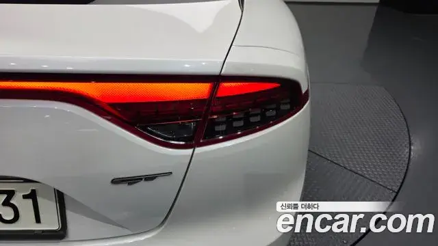 Kia Stinger Meister 2021 — Şəkil 36/38