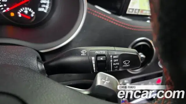 Kia Stinger Meister 2021 — Şəkil 7/38