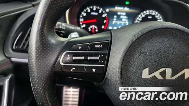 Kia Stinger Meister 2021 — Şəkil 23/38