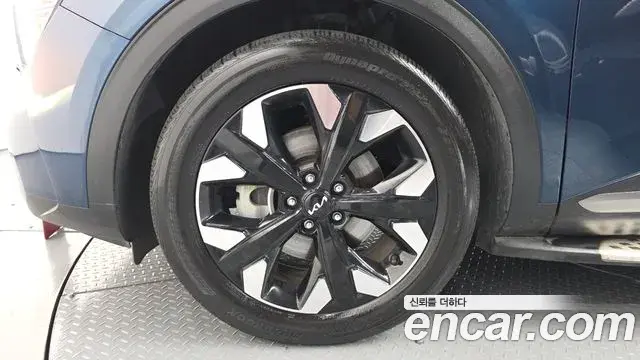 Kia Sportage 2021 — Фото 5/20