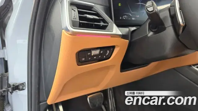 BMW 3 Series 2023 — Photo 15/20