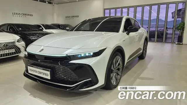 Toyota Crown Crossover 2025 — Фото 19/19