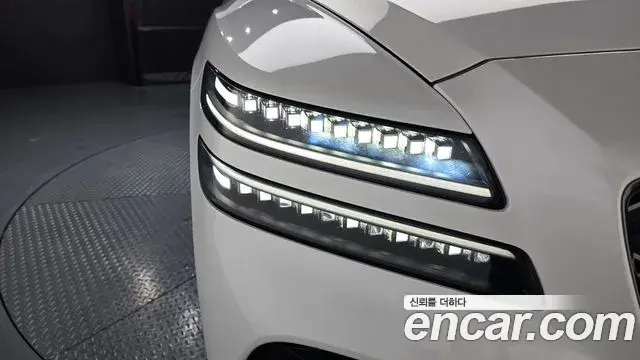 Genesis GV80 Coupe 2024 — Şəkil 18/32