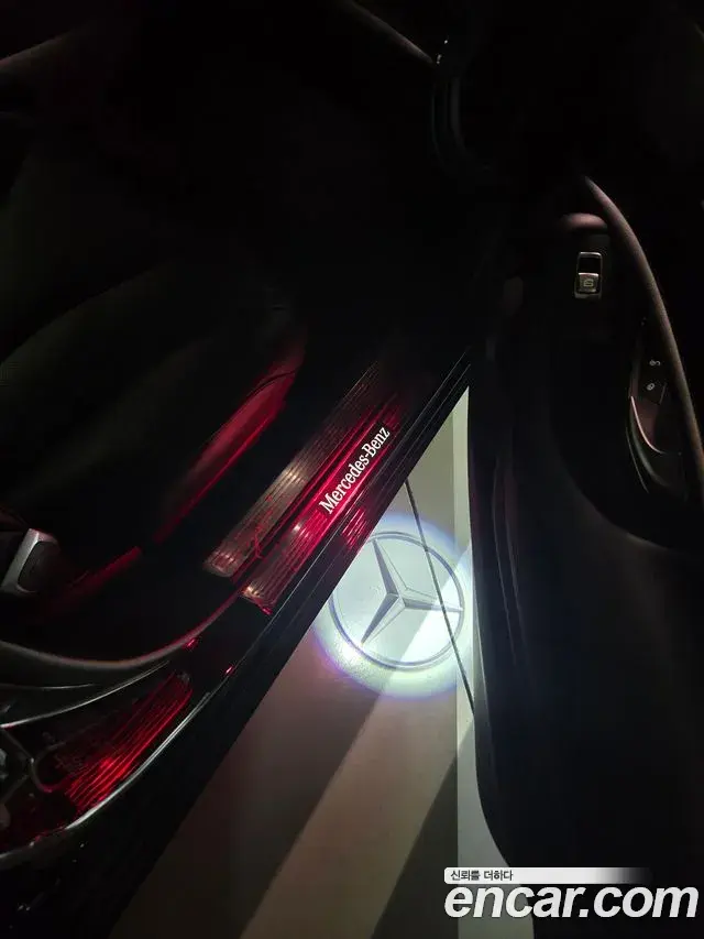 Mercedes-Benz S-Class 2020 — ფოტო 15/20