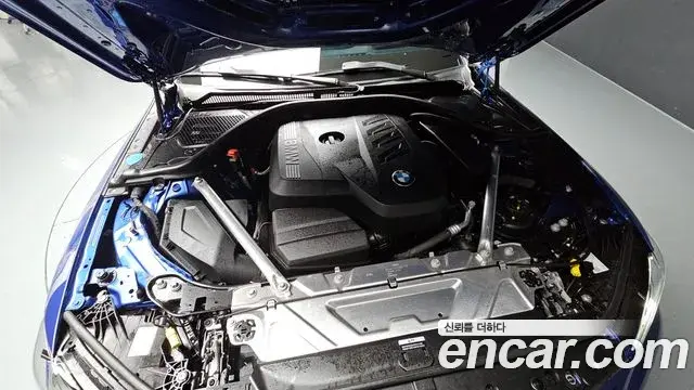 BMW 4 Series 2025 — Photo 11/20