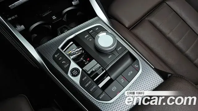 BMW 4 Series 2025 — Photo 12/20