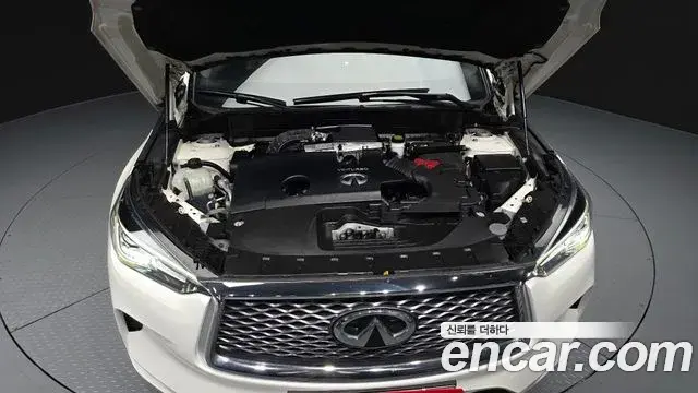 Infiniti QX50 2019 — ფოტო 22/30