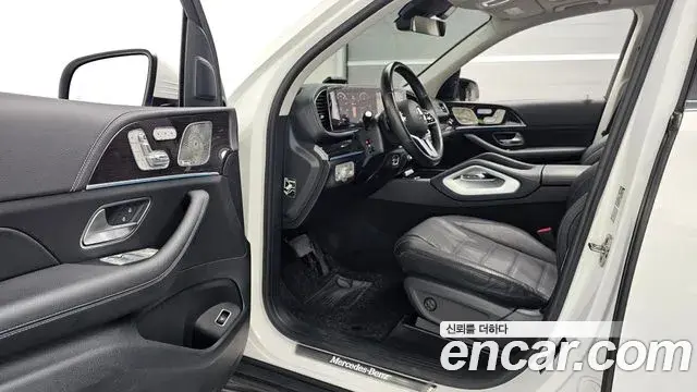 Mercedes-Benz GLE-Class 2023 — ფოტო 3/20