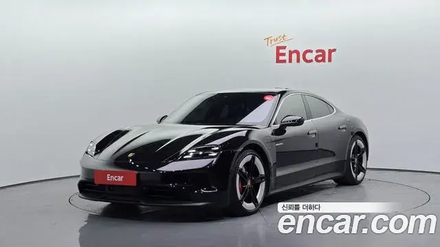 Porsche Taycan 2024 — ფოტო 3/36