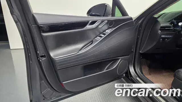 Genesis G80 2021 — Photo 26/32