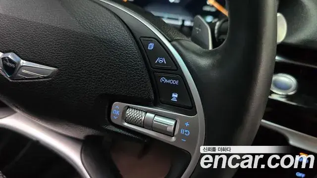 Genesis G80 2021 — Photo 14/32