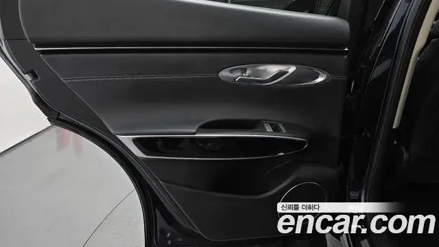 Genesis GV70 2024 — Photo 6/33
