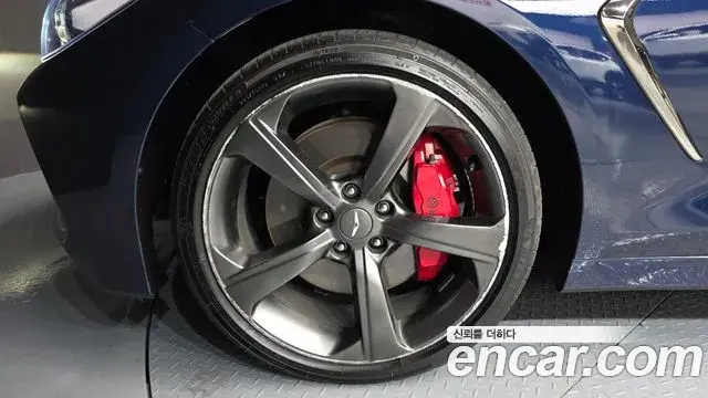 Genesis G70 2019 — Şəkil 10/20