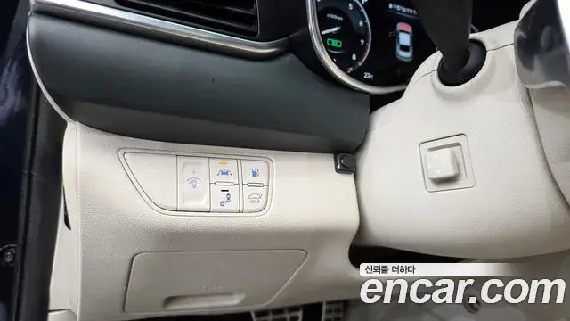 Genesis G70 2019 — Şəkil 1/20