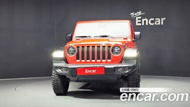 Jeep Wrangler 2019 — Şəkil 14/29