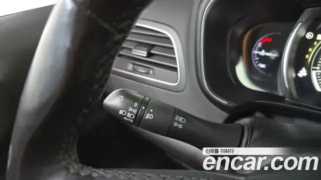Renault Samsung QM6 2020 — Photo 2/36