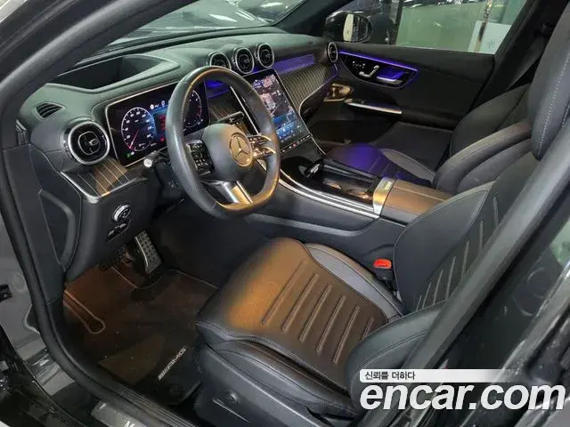 Mercedes-Benz GLC-Class 2024 — Photo 13/17