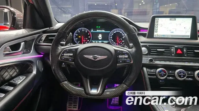 Genesis G70 2018 — ფოტო 17/20
