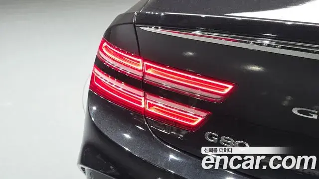 Genesis G80 2024 — ფოტო 33/36