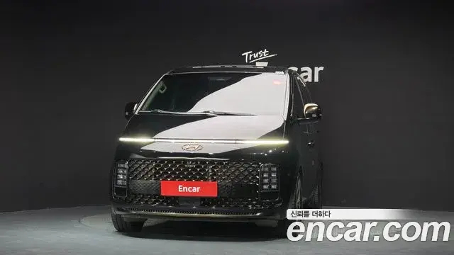 Hyundai Staria 2021 — Photo 16/35