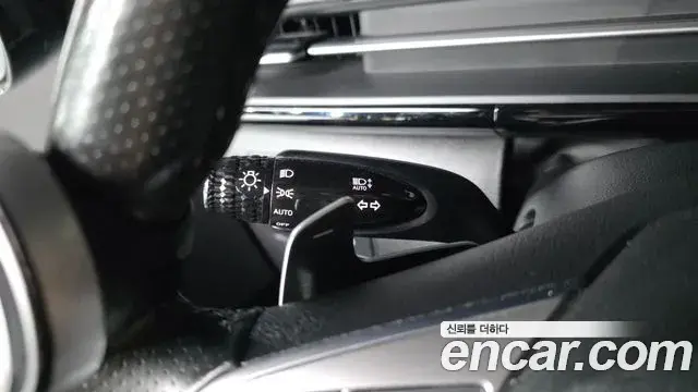 Hyundai Staria 2021 — Photo 10/35