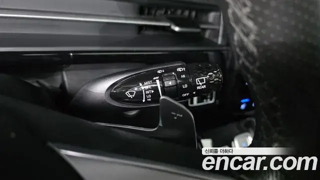 Hyundai Staria 2021 — Photo 8/35