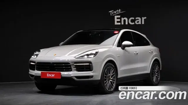 Porsche Cayenne 2021 — Фото 1/20