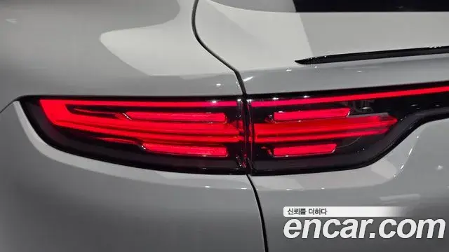 Porsche Cayenne 2021 — Şəkil 13/32
