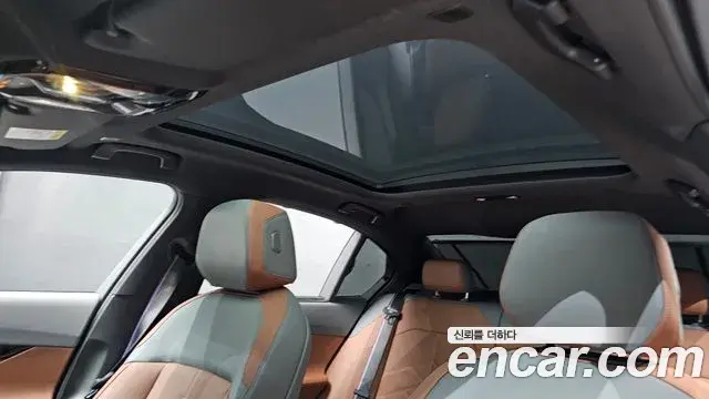 BMW 5 Series 2025 — ფოტო 24/30